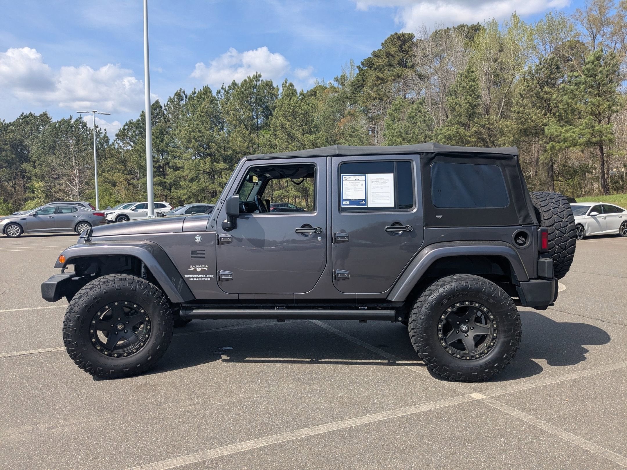 2016 Jeep Wrangler Unlimited Sahara