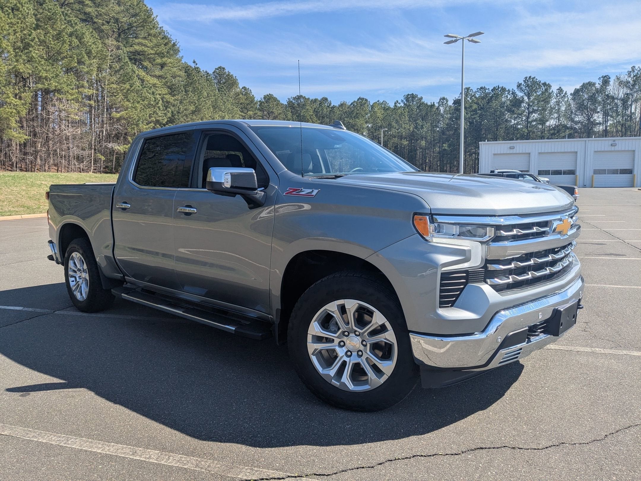 2024 Chevrolet Silverado 1500 LTZ