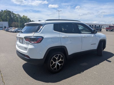 2024 Jeep Compass Latitude