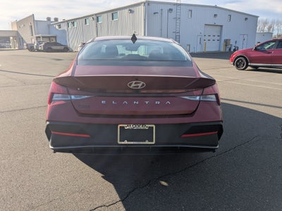 2024 Hyundai Elantra SEL