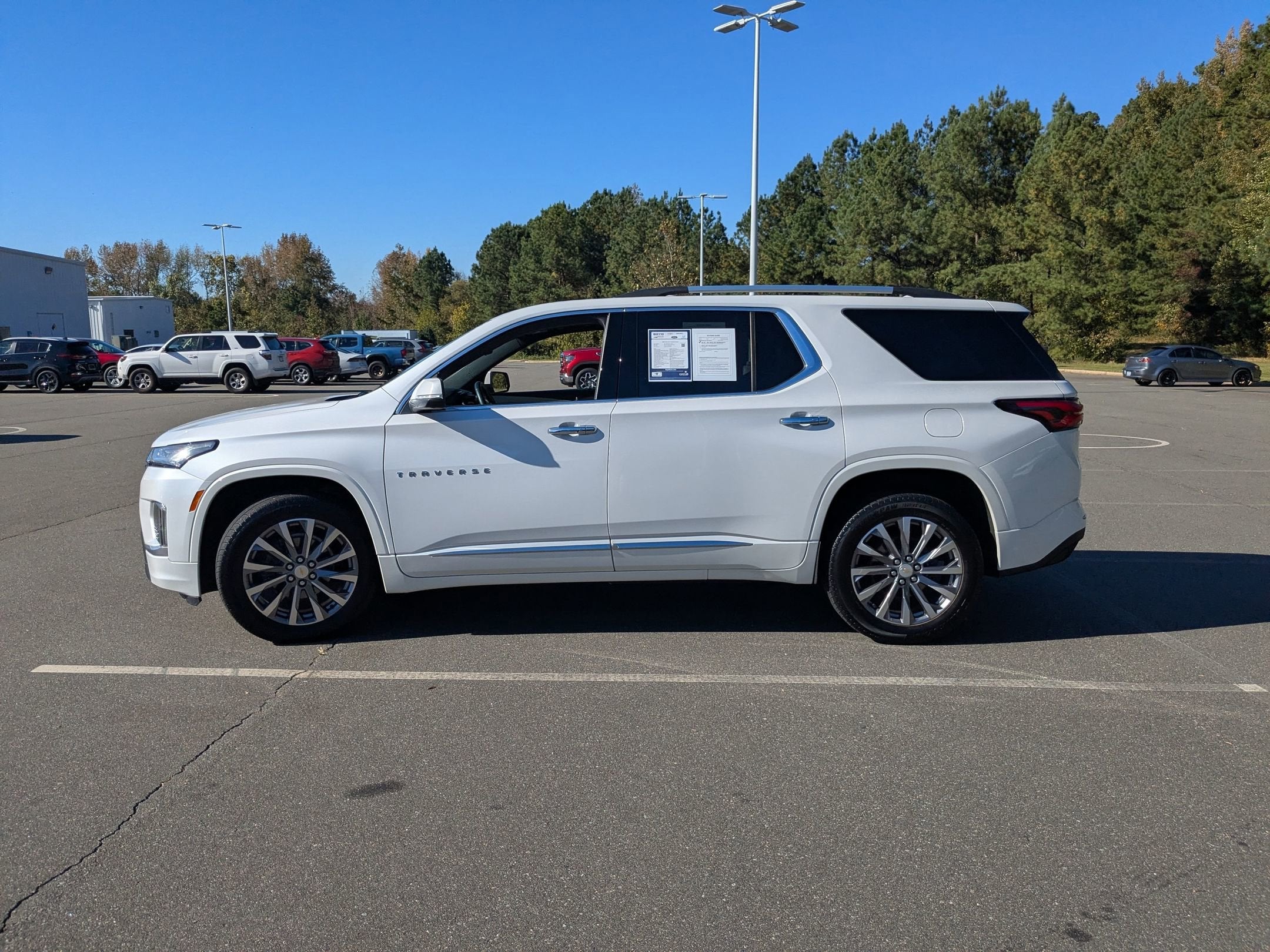 2023 Chevrolet Traverse Premier