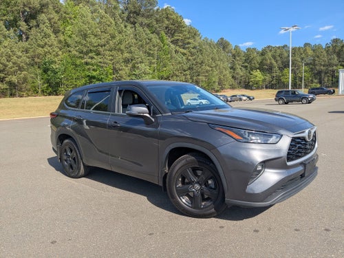 2023 Toyota Highlander LE