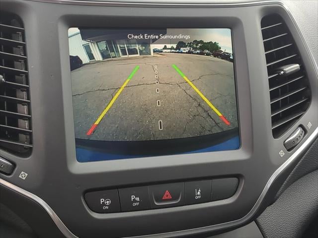 2023 Jeep Cherokee Altitude Lux 4x4