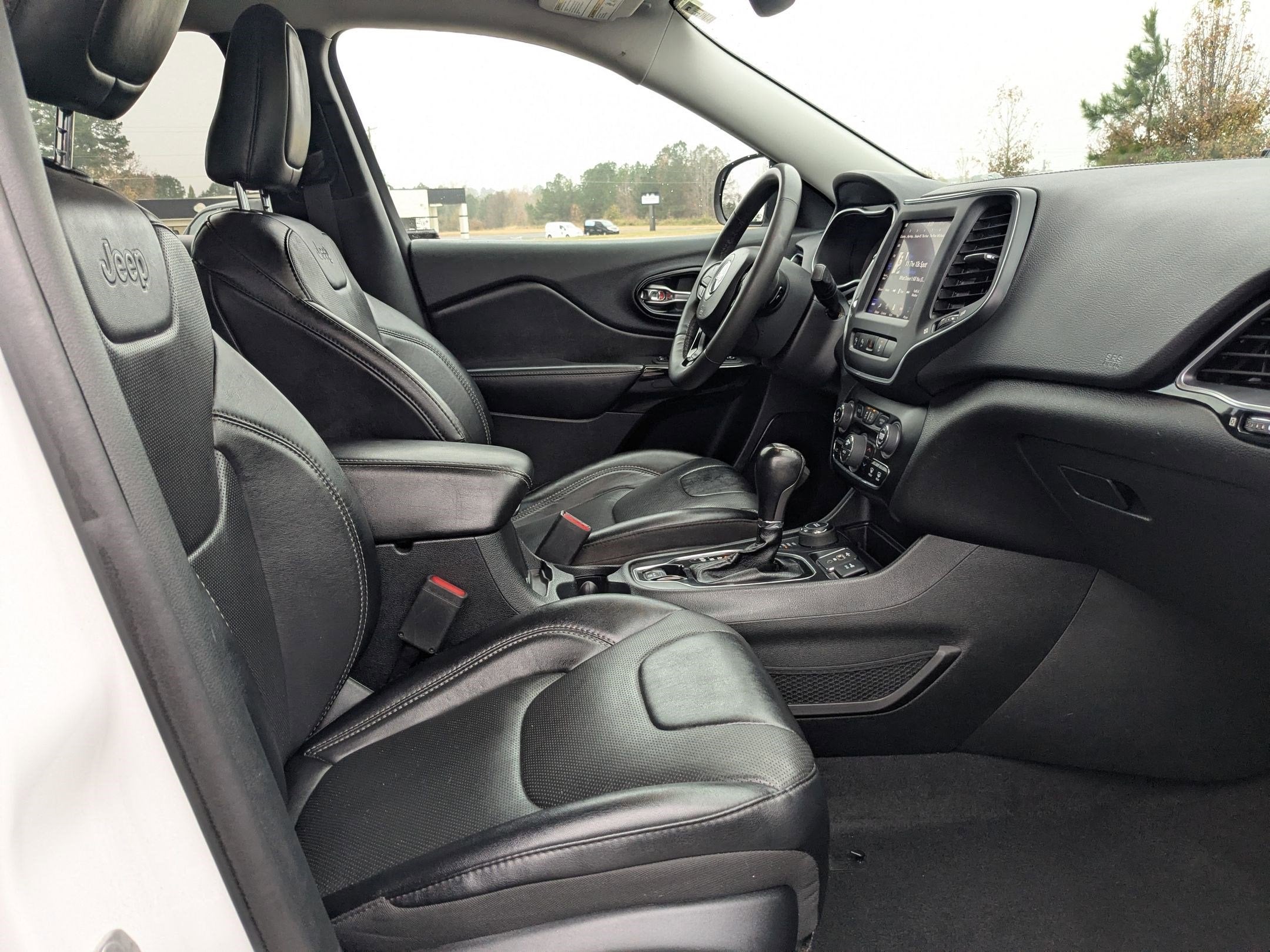 2023 Jeep Cherokee Altitude Lux 4x4