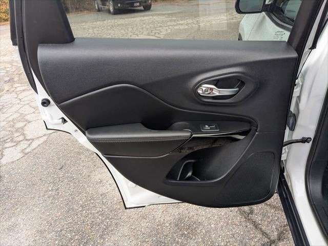 2023 Jeep Cherokee Altitude Lux 4x4