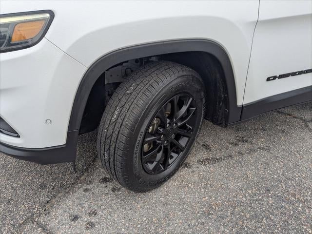 2023 Jeep Cherokee Altitude Lux 4x4