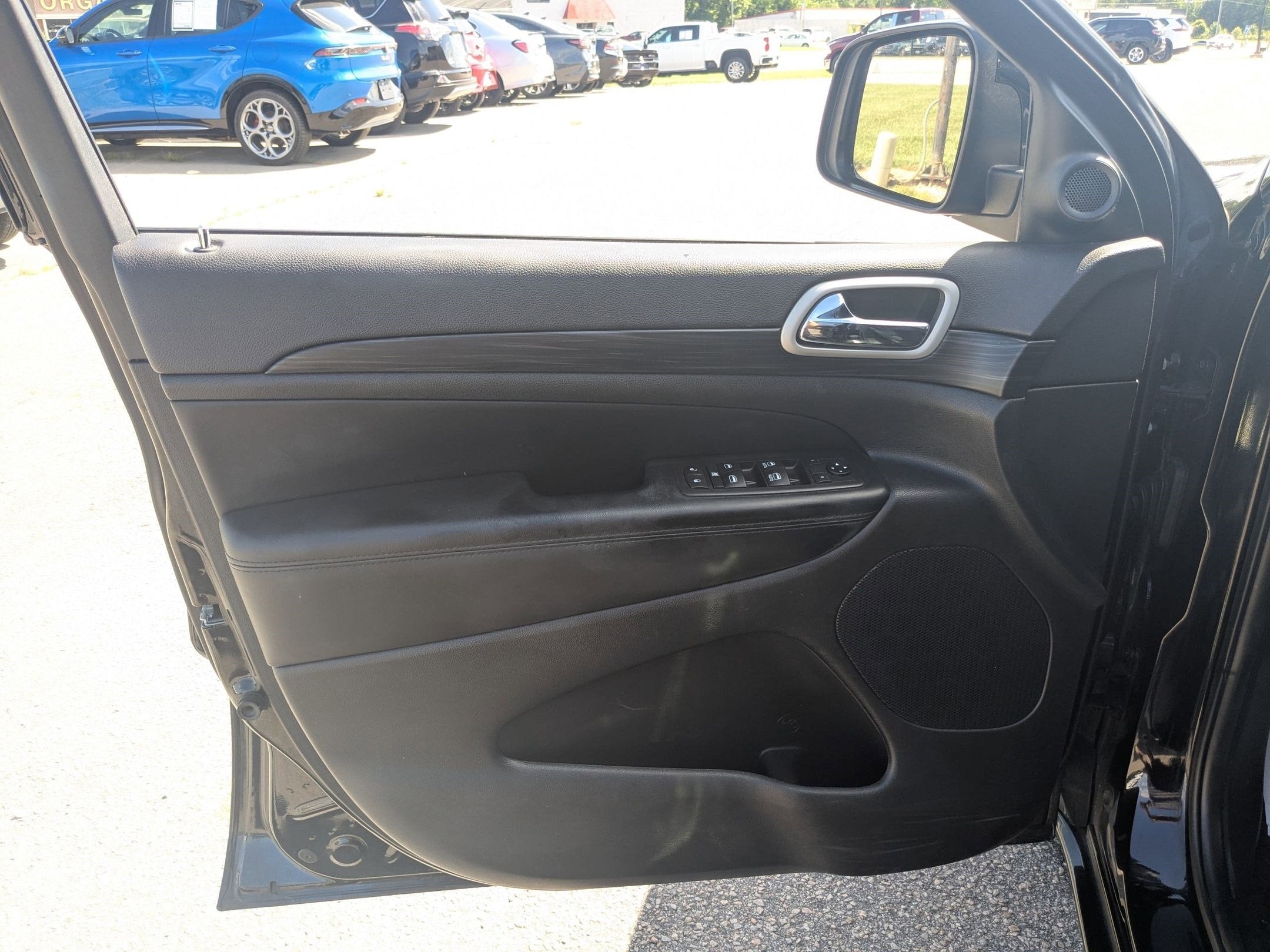 2021 Jeep Grand Cherokee Laredo X 4x2