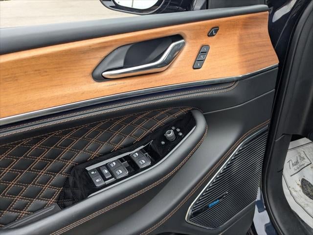 2024 Jeep Grand Cherokee Summit Reserve 4x4