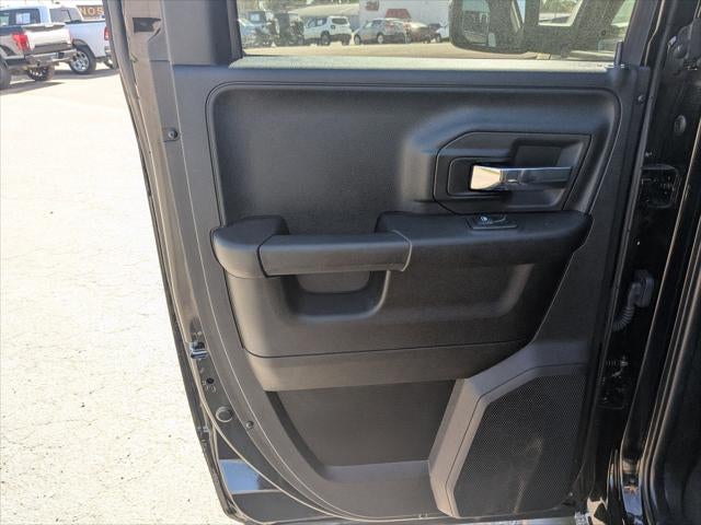 2023 RAM 1500 Classic Warlock Quad Cab 4x4 6'4' Box