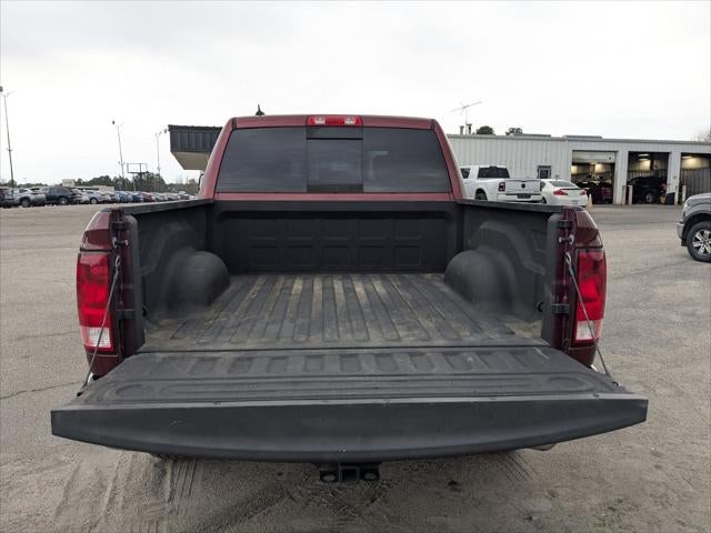 2018 RAM 1500 Big Horn Crew Cab 4x4 5'7' Box