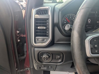 2020 RAM 1500 Big Horn Crew Cab 4x2 5'7' Box