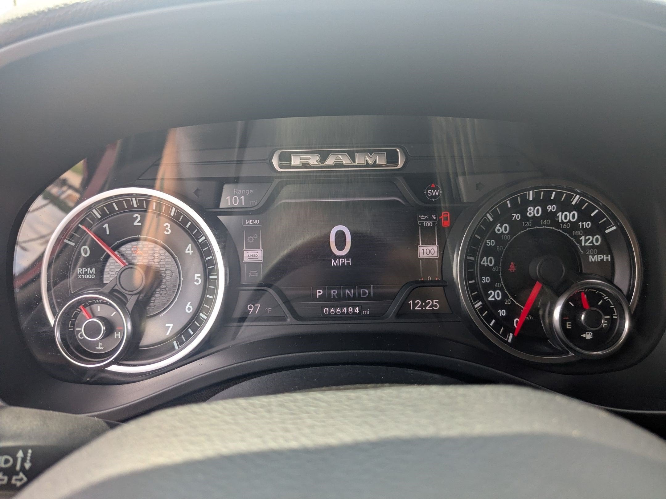 2020 RAM 1500 Big Horn Crew Cab 4x2 5'7' Box