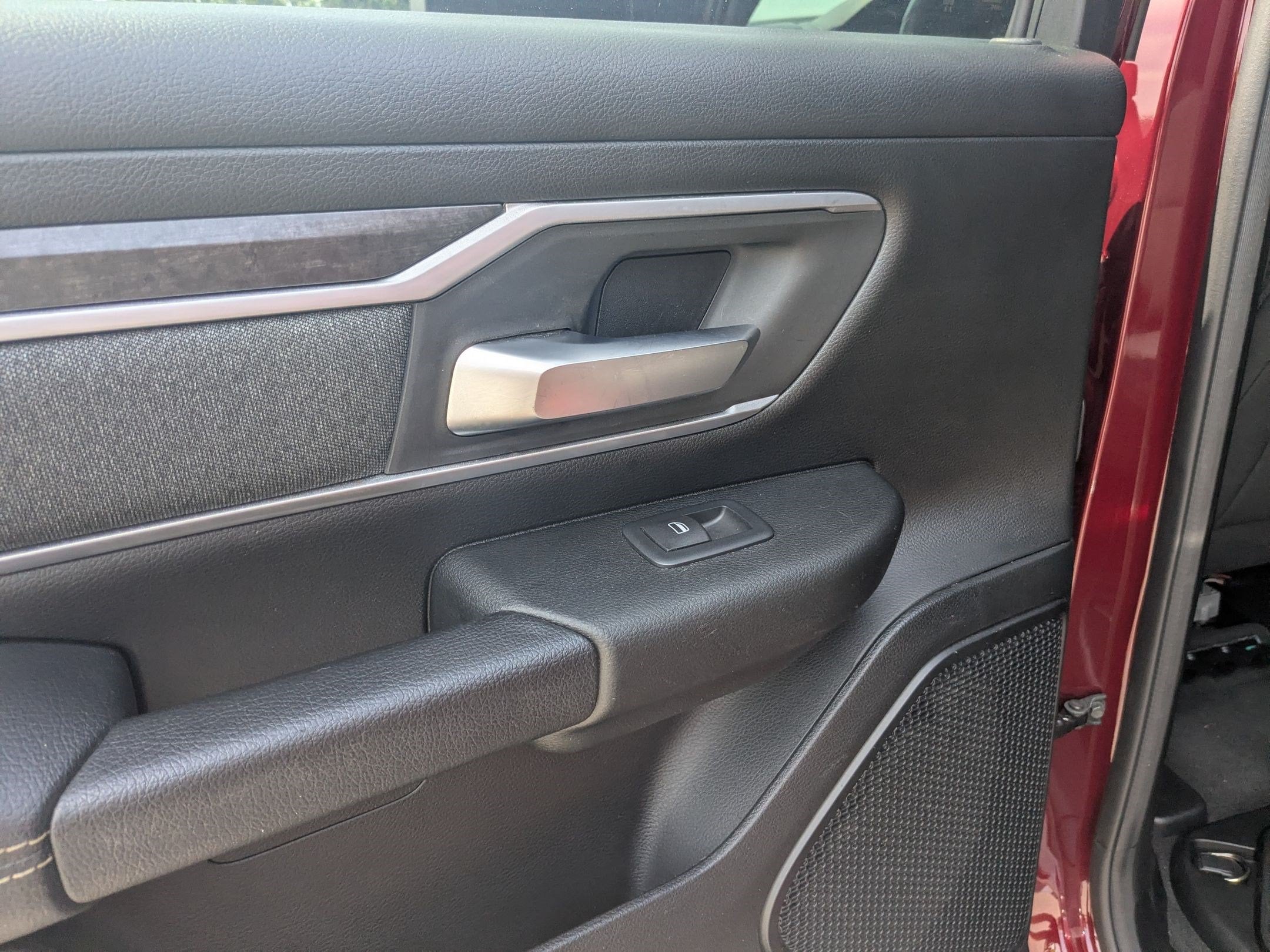 2020 RAM 1500 Big Horn Crew Cab 4x2 5'7' Box