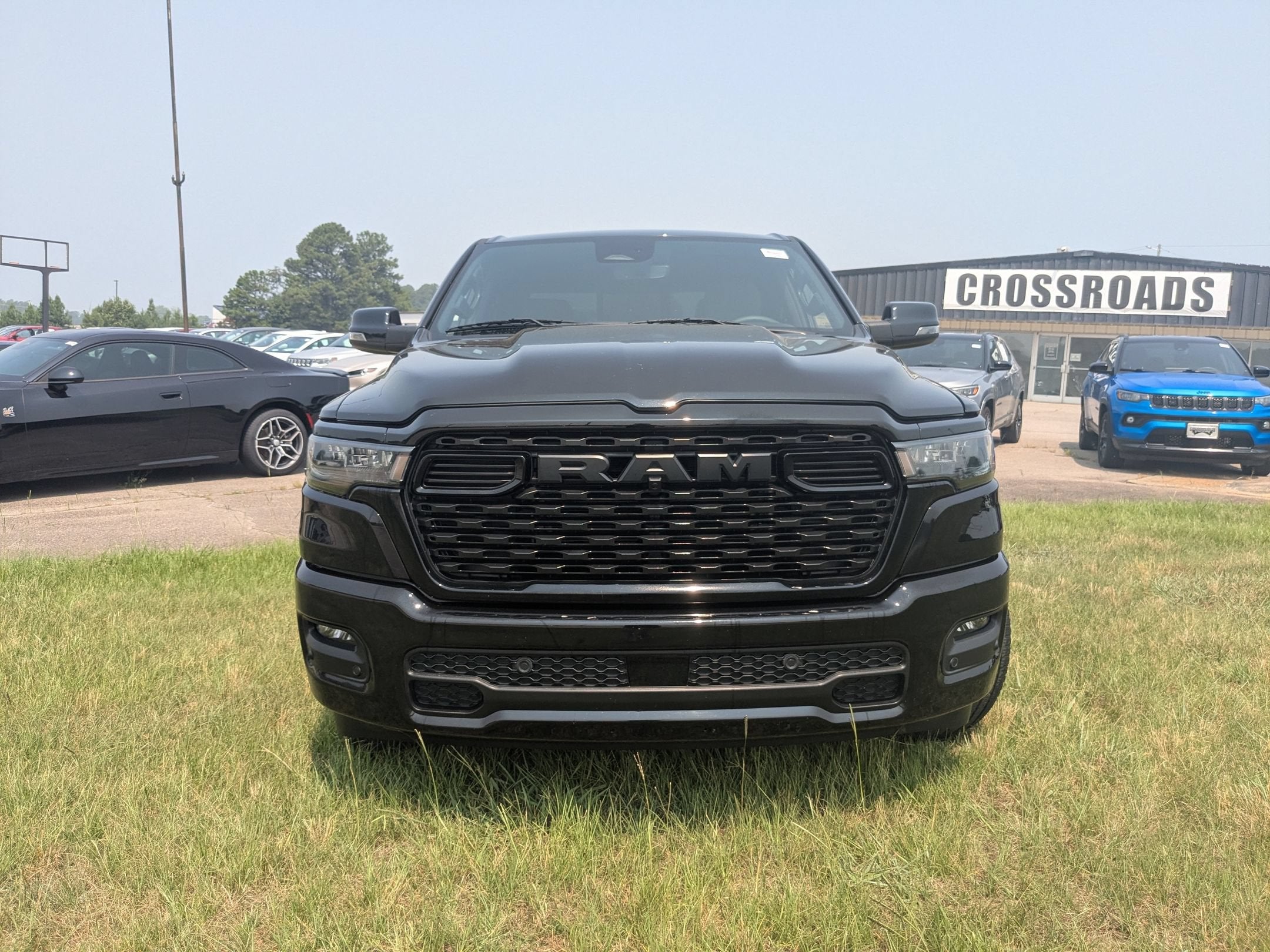 2025 RAM 1500 Big Horn Crew Cab 4x4 5'7' Box