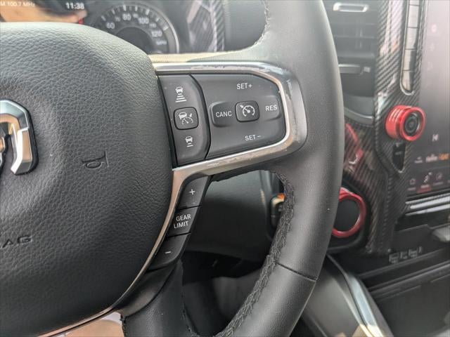 2025 RAM 1500 Big Horn Crew Cab 4x4 5'7' Box