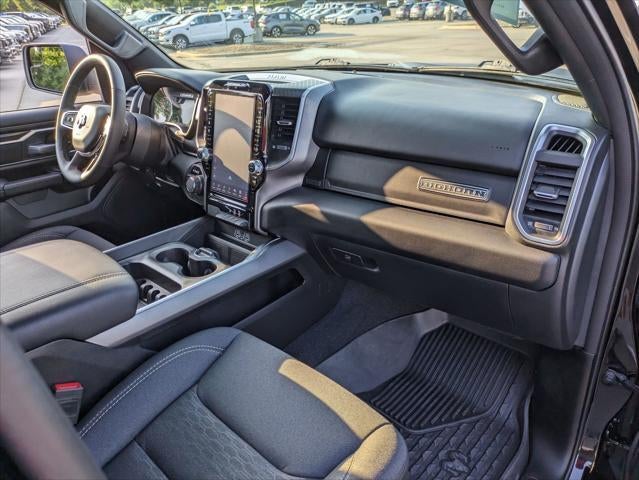 2025 RAM 1500 Big Horn Crew Cab 4x4 5'7' Box