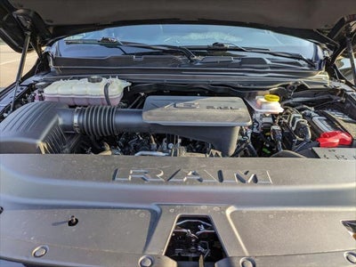 2025 RAM 1500 Big Horn Crew Cab 4x4 5'7' Box