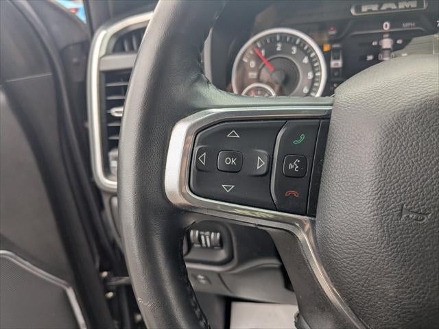 2022 RAM 1500 Laramie Crew Cab 4x4 5'7' Box