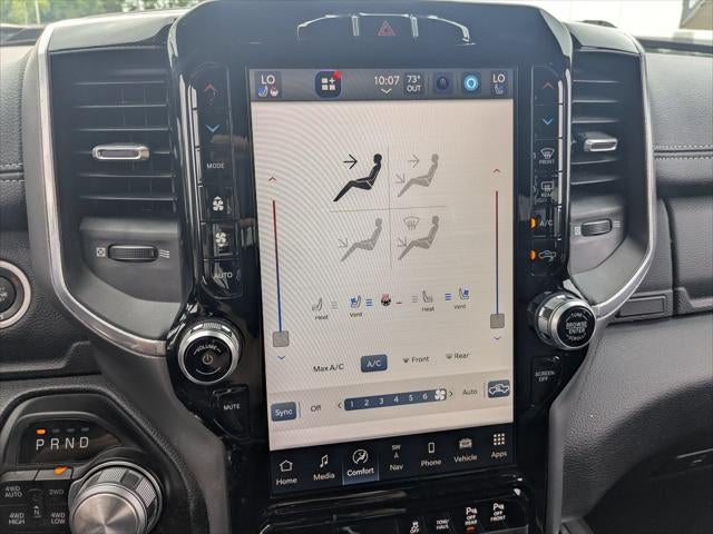 2022 RAM 1500 Laramie Crew Cab 4x4 5'7' Box