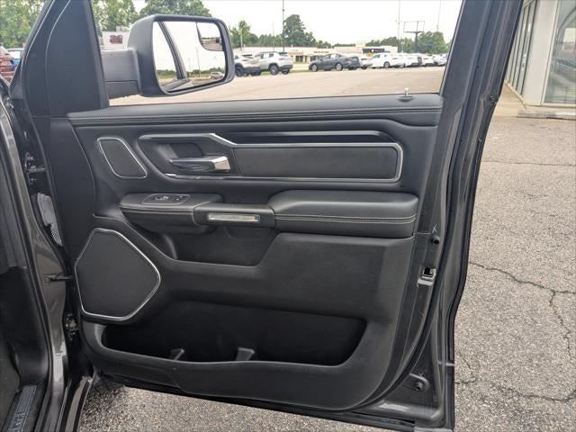 2022 RAM 1500 Laramie Crew Cab 4x4 5'7' Box