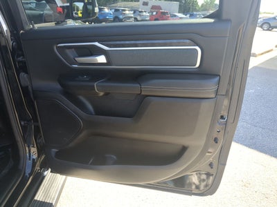 2022 RAM 1500 Big Horn Crew Cab 4x4 6'4' Box