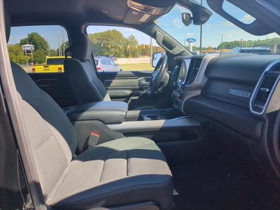 2022 RAM 1500 Big Horn Crew Cab 4x4 6'4' Box
