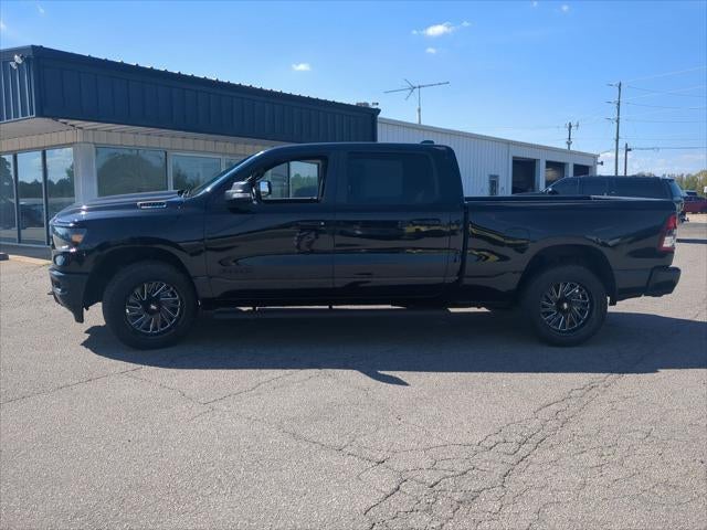 2022 RAM 1500 Big Horn Crew Cab 4x4 6'4' Box
