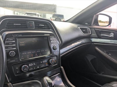 2021 Nissan Maxima SR Xtronic CVT