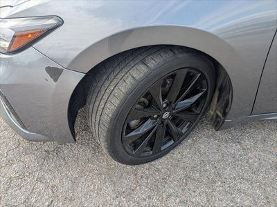 2021 Nissan Maxima SR Xtronic CVT