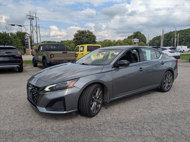 2023 Nissan Altima SR VC-Turbo FWD
