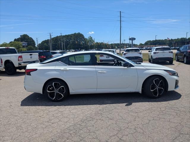 2024 Nissan Altima SR FWD
