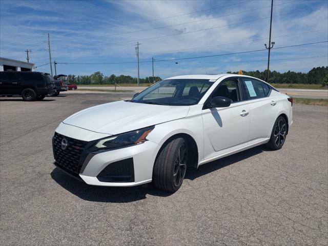 2024 Nissan Altima SR FWD