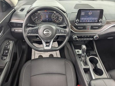 2024 Nissan Altima SV FWD