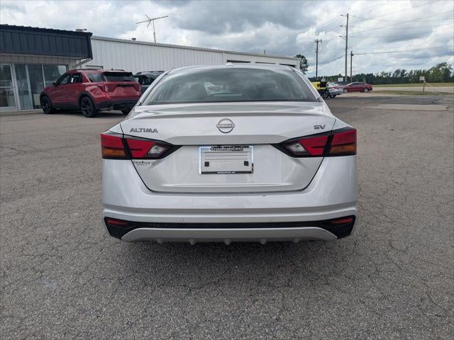 2024 Nissan Altima SV FWD