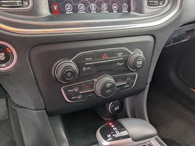 2017 Dodge Charger SXT RWD