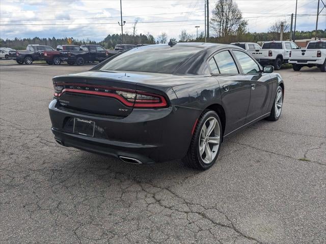 2017 Dodge Charger SXT RWD