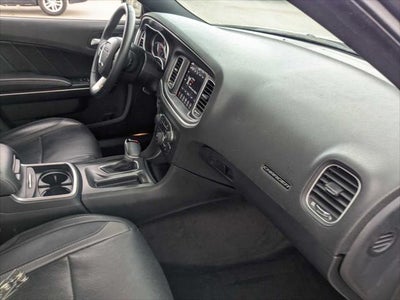 2017 Dodge Charger SXT RWD