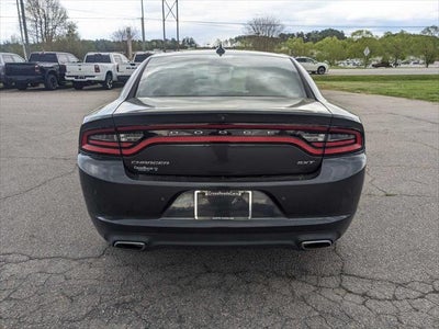 2017 Dodge Charger SXT RWD