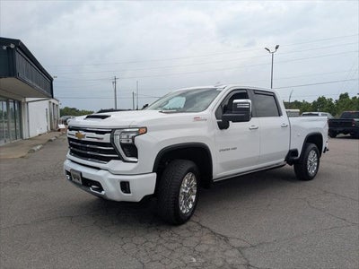 2025 Chevrolet Silverado 2500HD 4WD Crew Cab Standard Bed LTZ