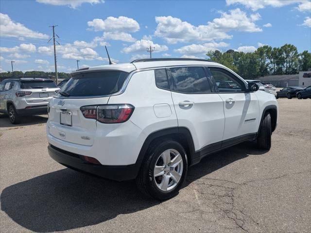 2022 Jeep Compass Latitude FWD