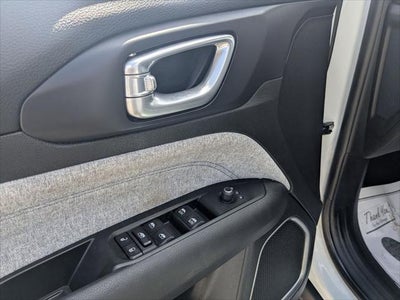 2022 Jeep Compass Latitude FWD