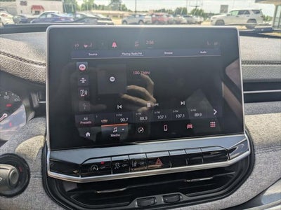 2022 Jeep Compass Latitude FWD