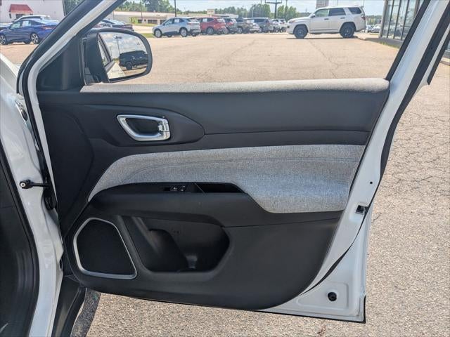 2022 Jeep Compass Latitude FWD