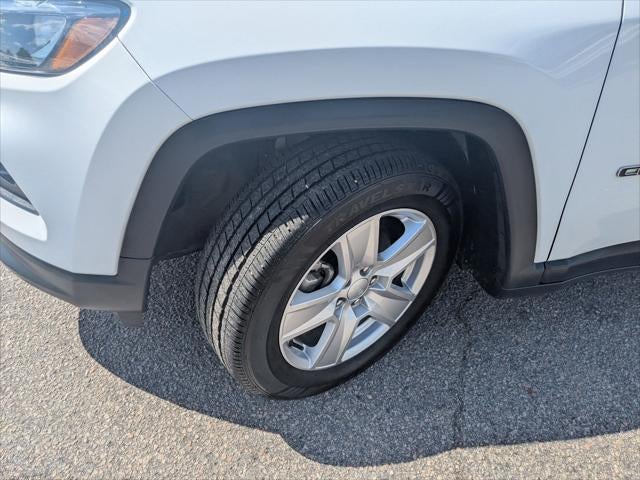 2022 Jeep Compass Latitude FWD
