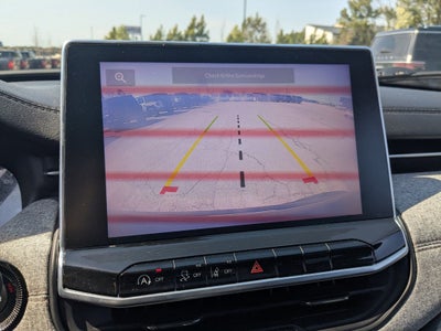 2023 Jeep Compass Latitude Lux FWD