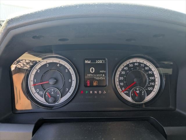 2020 RAM 1500 Classic Tradesman Crew Cab 4x2 5'7' Box