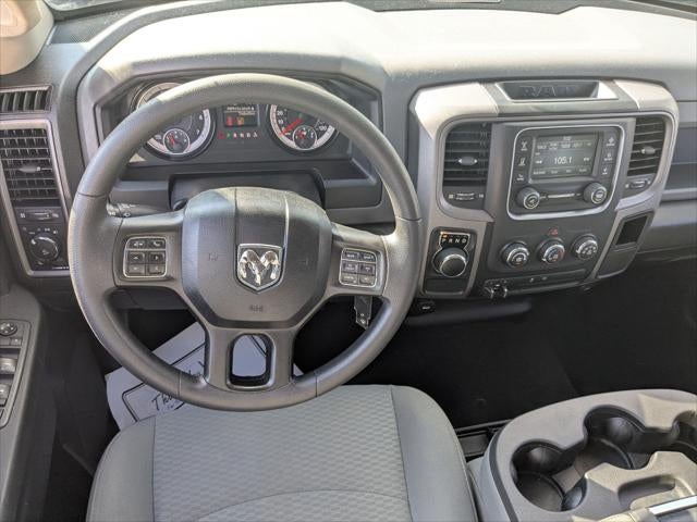 2020 RAM 1500 Classic Tradesman Crew Cab 4x2 5'7' Box