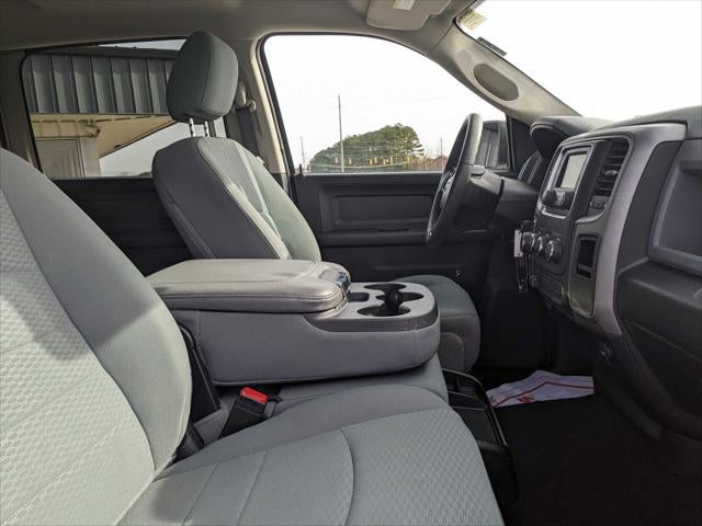 2020 RAM 1500 Classic Tradesman Crew Cab 4x2 5'7' Box