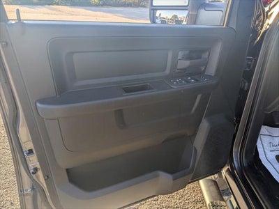 2026 RAM 2500 Tradesman Crew Cab 4x4 6'4' Box