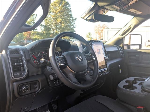 2026 RAM 2500 Tradesman Crew Cab 4x4 6'4' Box